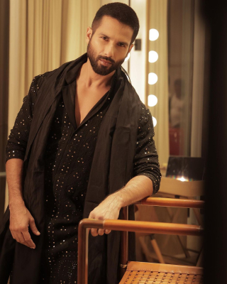 shahidkapoor-11-11-2023-0002.jpg