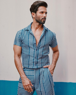 shahidkapoor-1511942483491631105-20220407_111233-img2.jpg