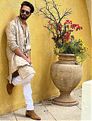 shahidkapoor-1499052961812471811-20220302_213411-img1.jpg