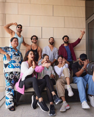 varundvn-06-10-2023-0001.jpg