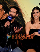 Photos-Shahid-Kapoor-Kriti-Sanon-and-others-snapped-at-the-trailer-launch-of-Teri-Baaton-Mein-Aisa-Uljha-Jiya-3.jpg