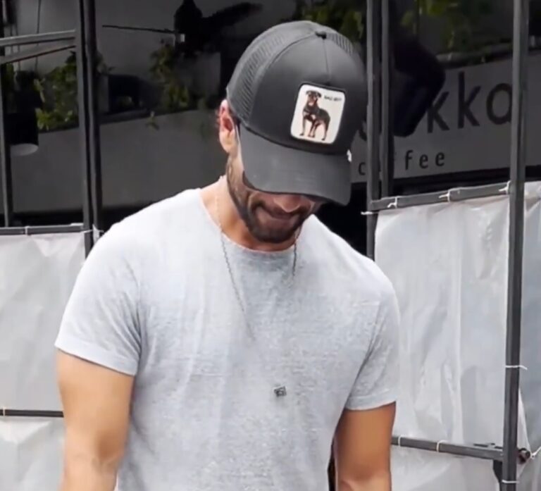 Shahid Kapoor spotted yesterday i.e 01/08/2023 at cafe.