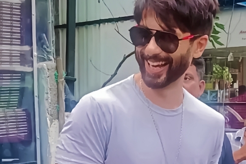 Shahid Kapoor, the handsome hunk spotted today i.e 17/09/2023.